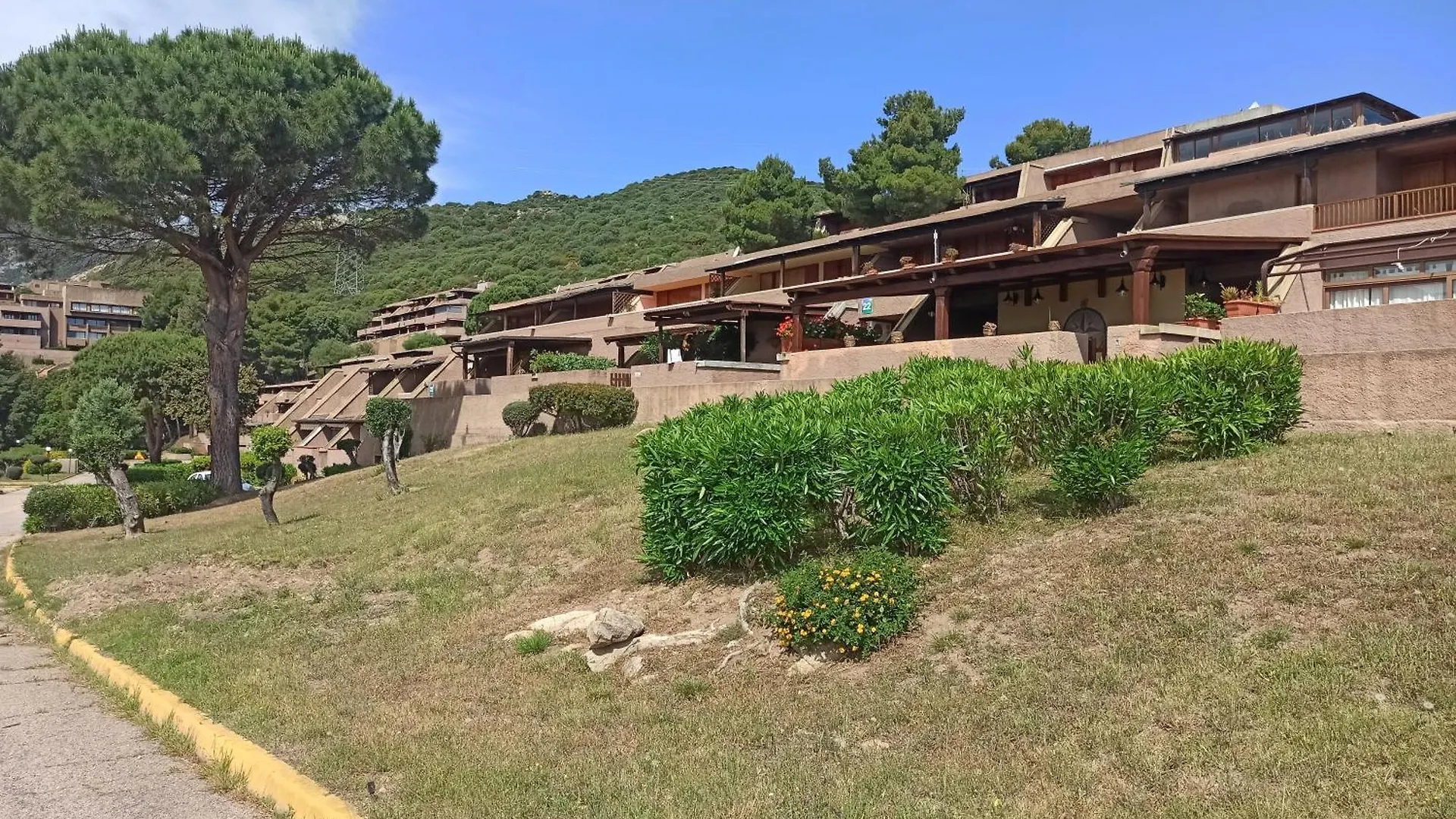 Cugnana Bella Vista Club Residence
